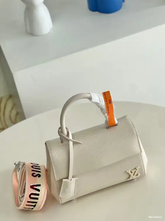 Fake Louis Bags MINI LOUIS CLUNY VUITTON 0611